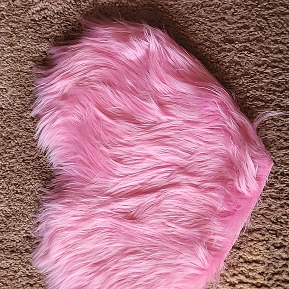 Plush Heart Shaped Rug Plush Heart Shaped Rug Plush Heart Shaped Rug shaggy rug - Picture 7 of 9